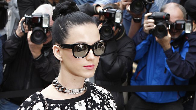 Katy Perry Chanel Paris Fashion Week